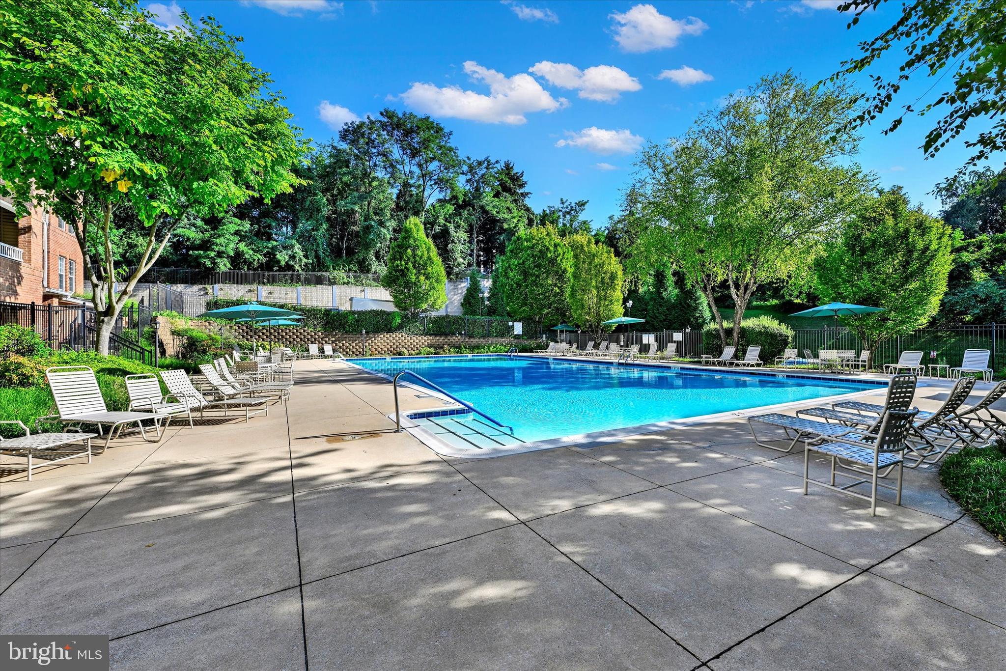 HIGH VIEW AT HUNT VALLEY - Residential
