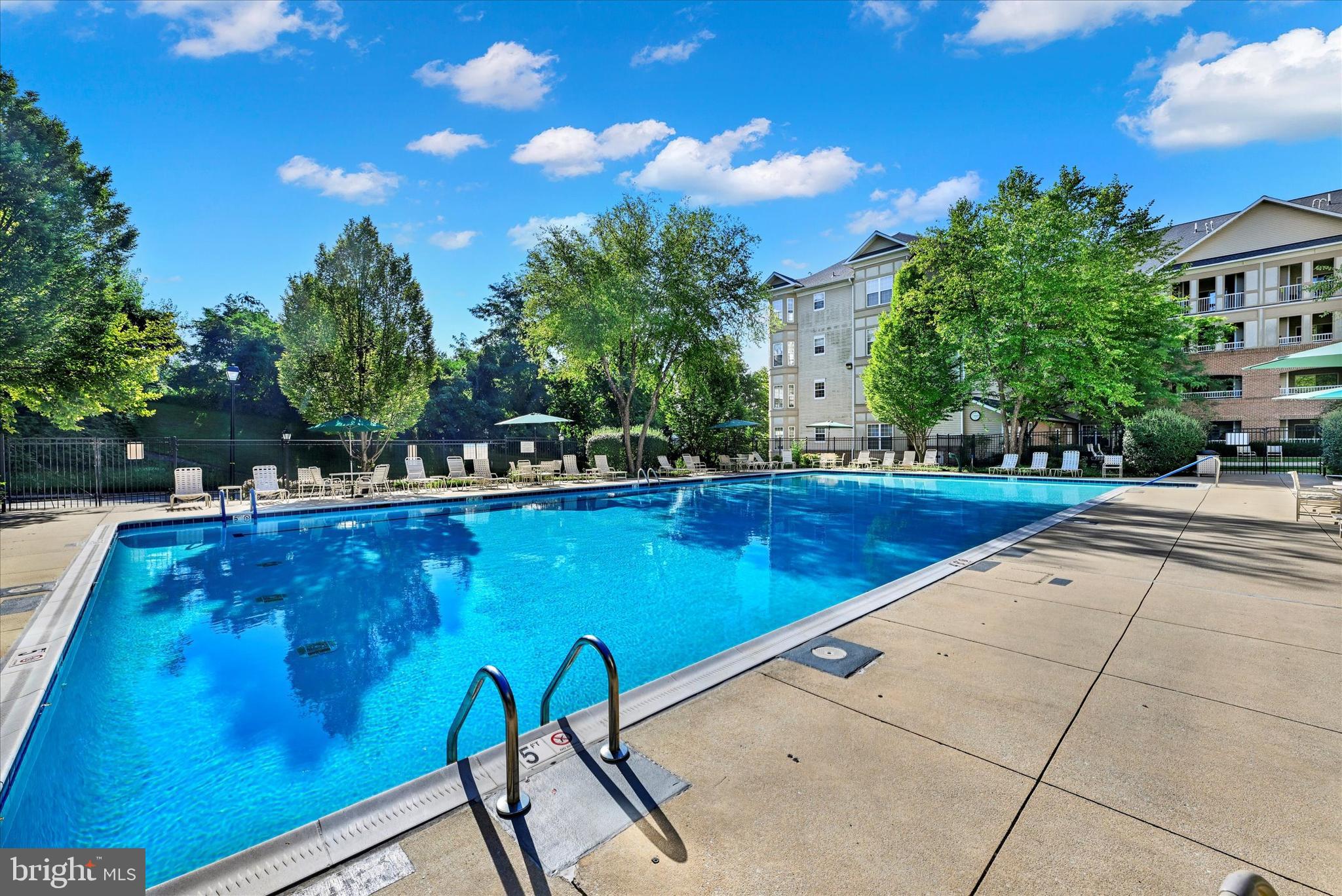 HIGH VIEW AT HUNT VALLEY - Residential