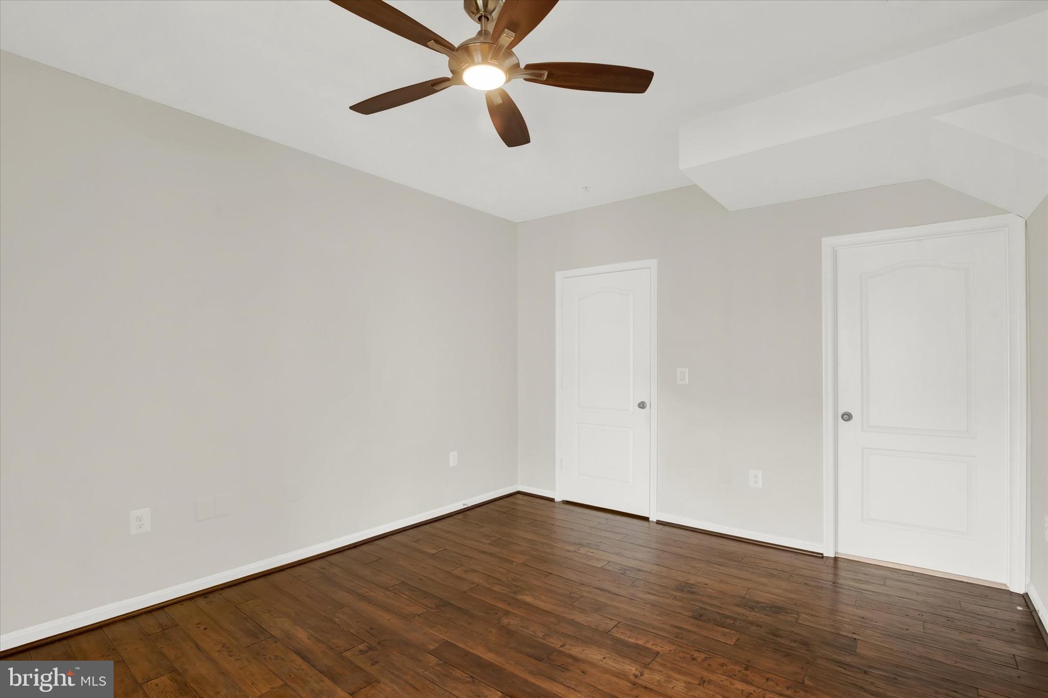 HIGH VIEW AT HUNT VALLEY - Residential