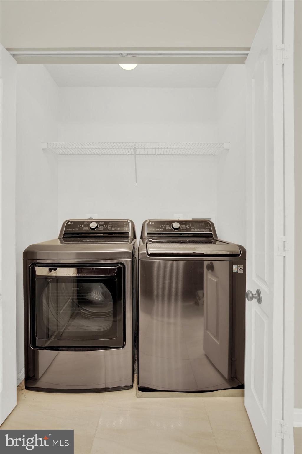 HIGH VIEW AT HUNT VALLEY - Residential