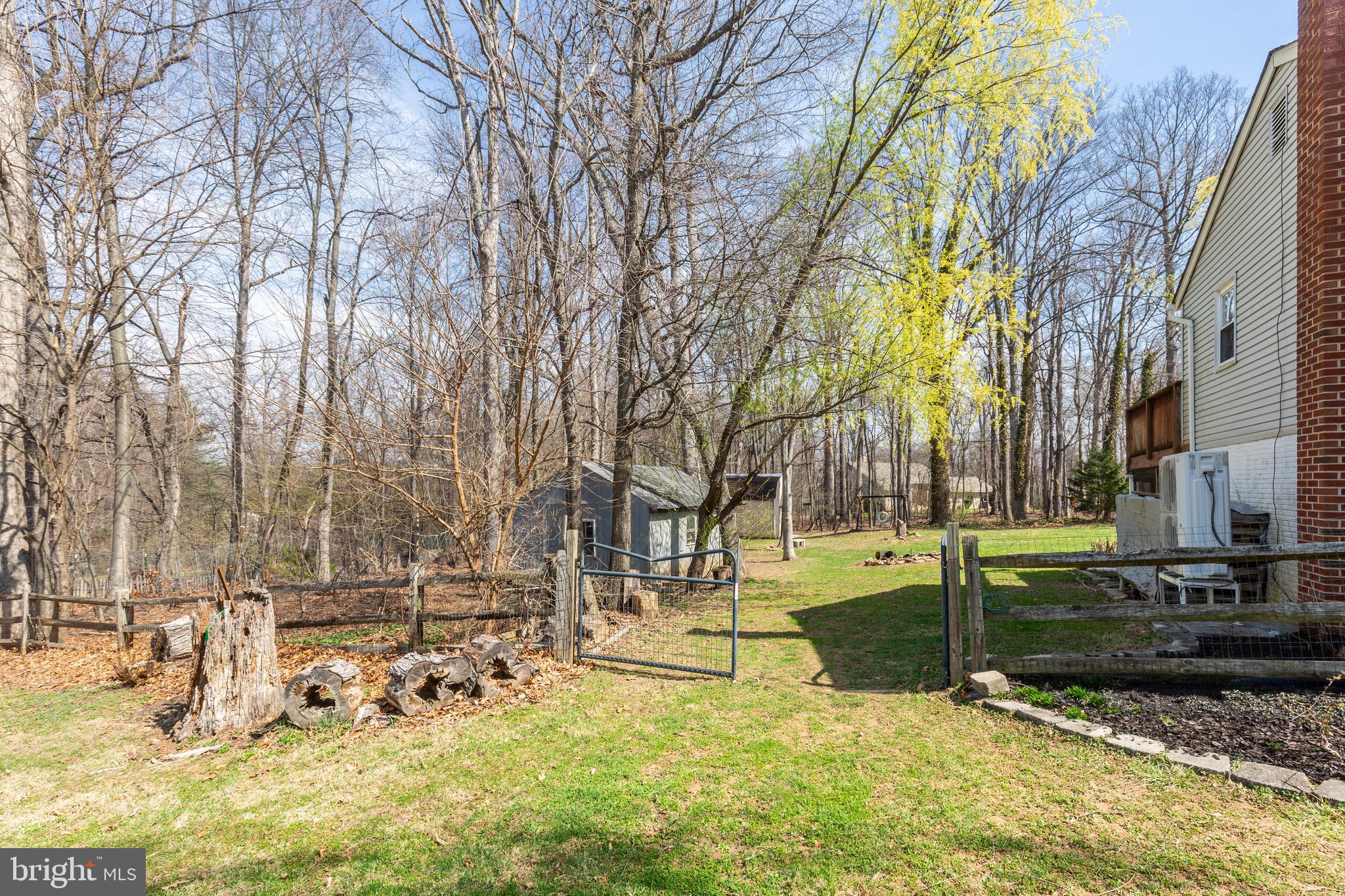 HAMPSTEAD - Residential