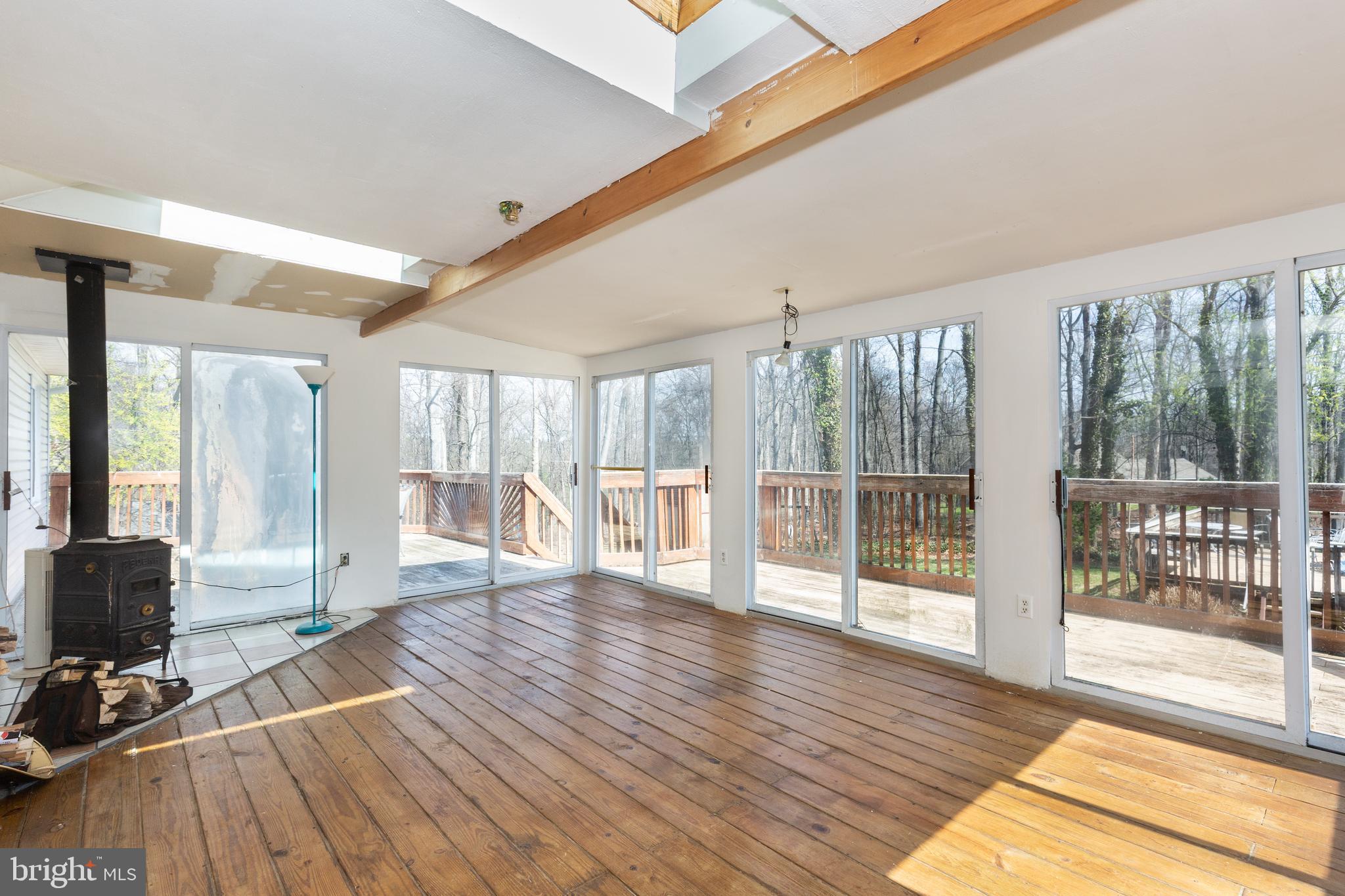 HAMPSTEAD - Residential