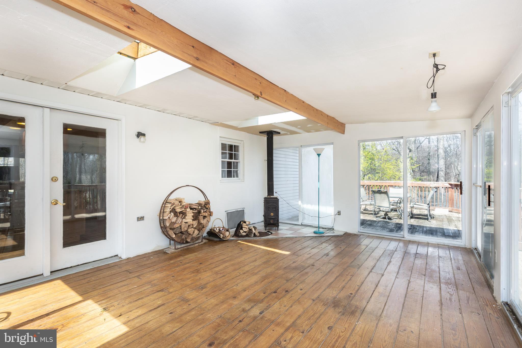 HAMPSTEAD - Residential