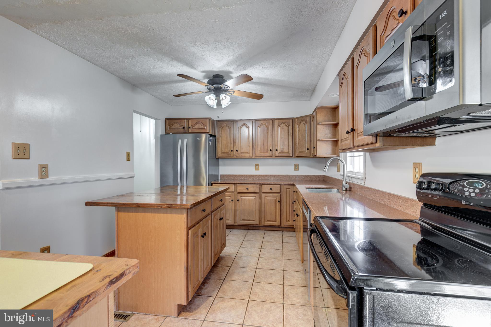 HAMPSTEAD - Residential