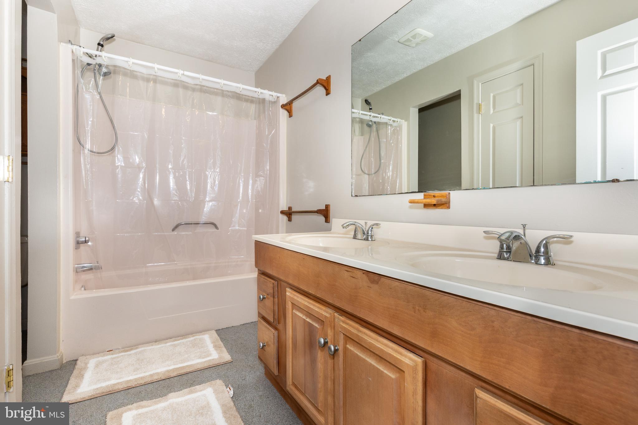 HAMPSTEAD - Residential