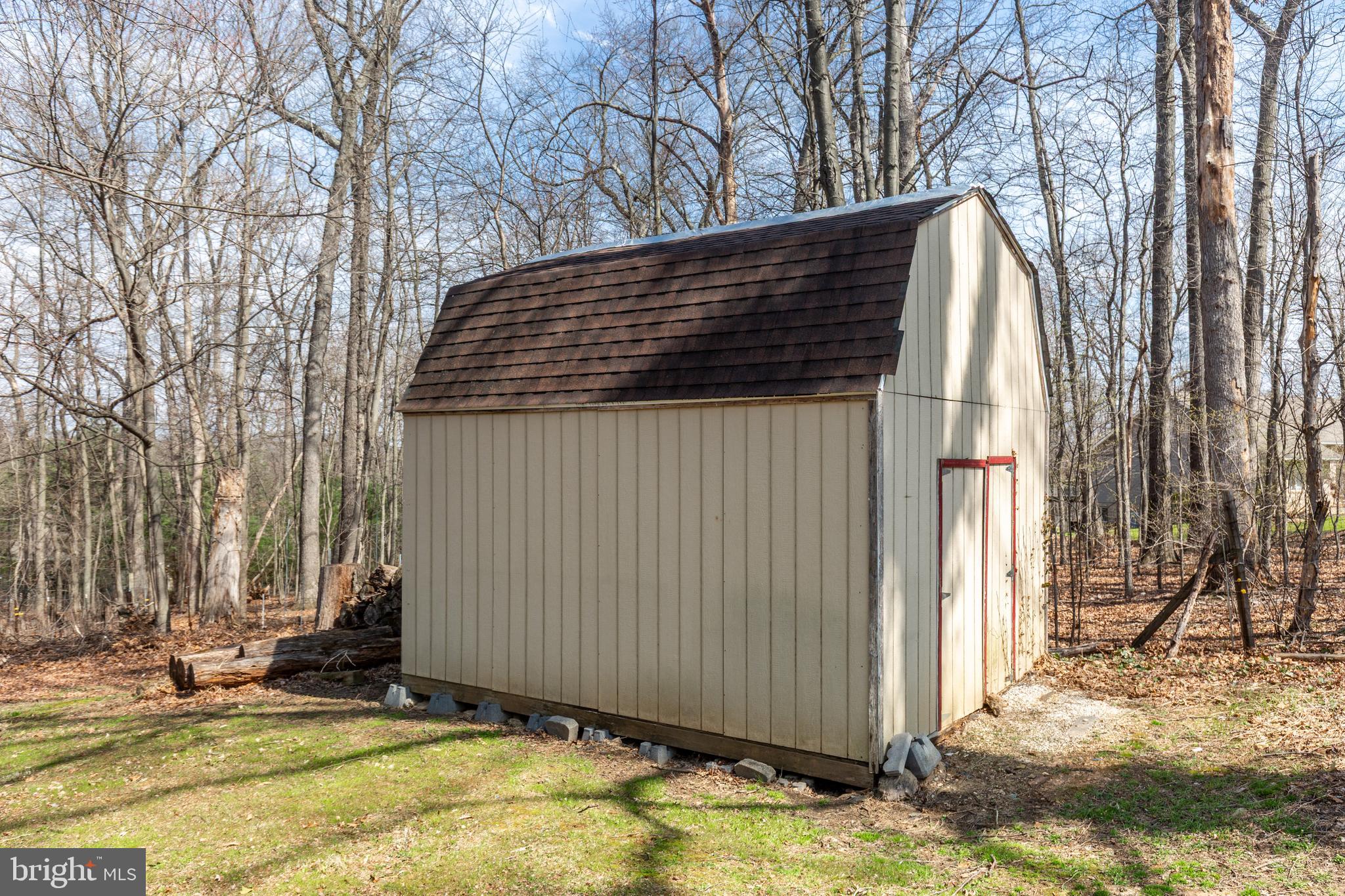 HAMPSTEAD - Residential