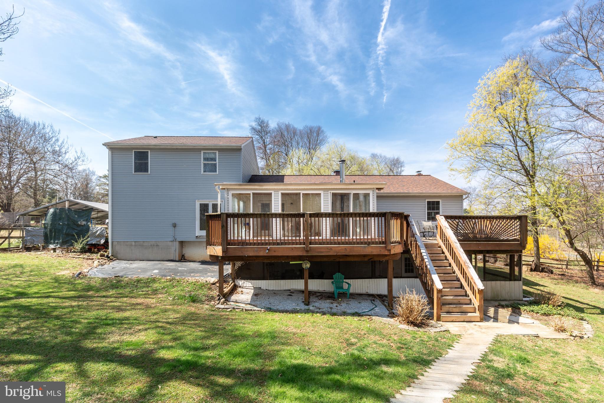 HAMPSTEAD - Residential