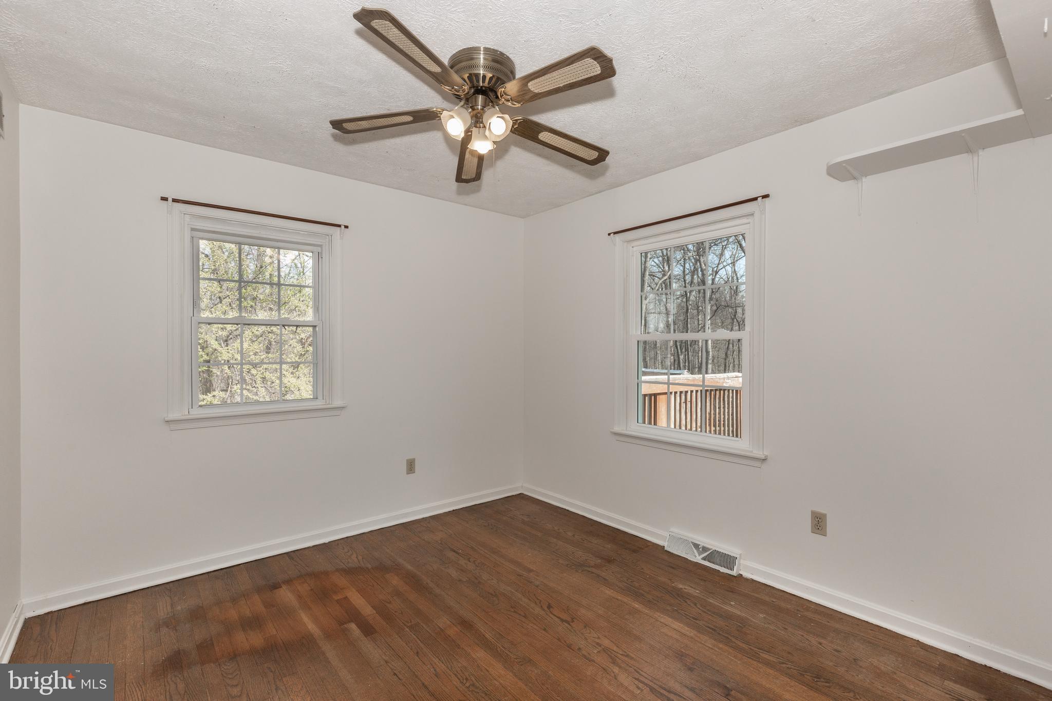 HAMPSTEAD - Residential