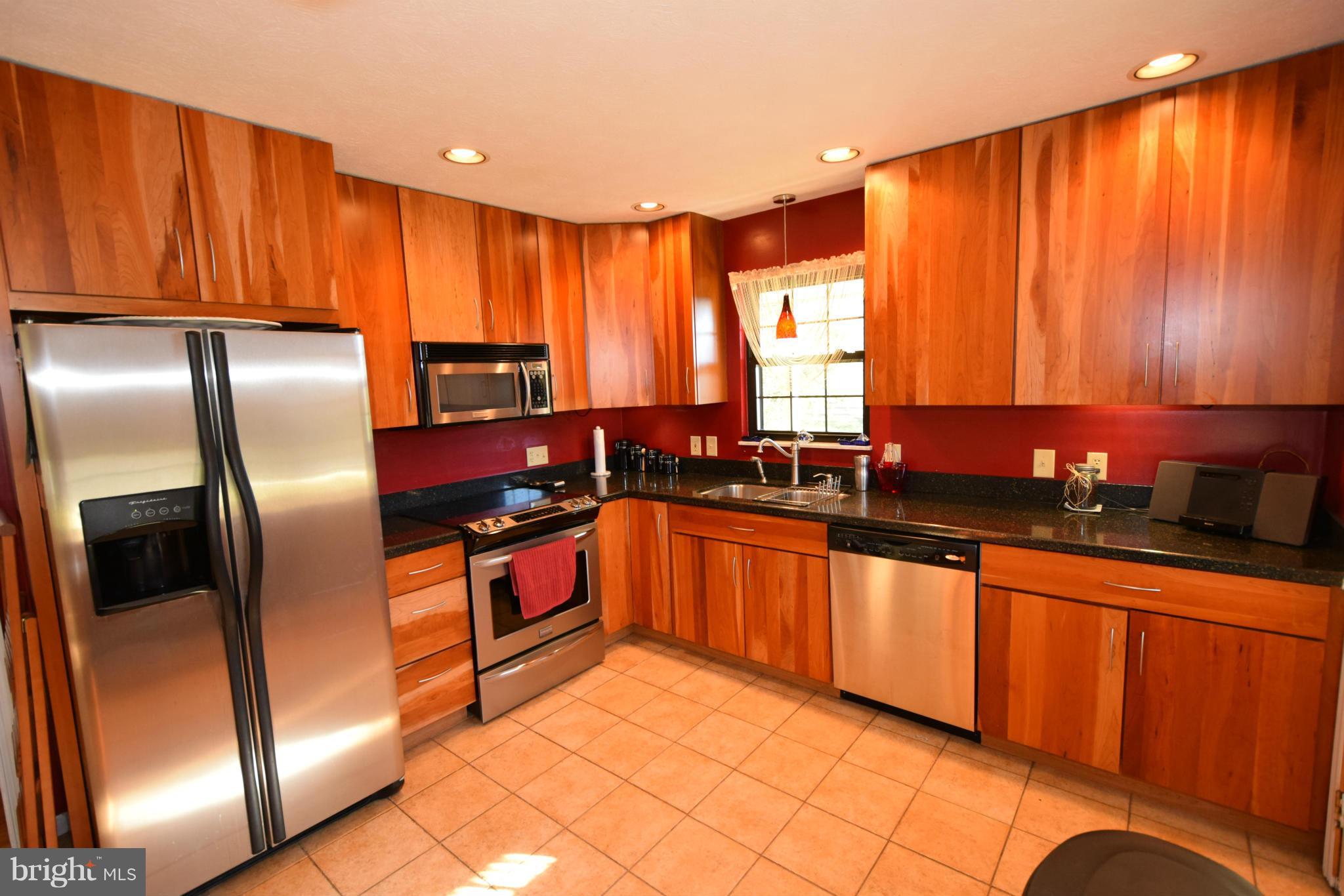 NORTH FORK FARMS - Residential