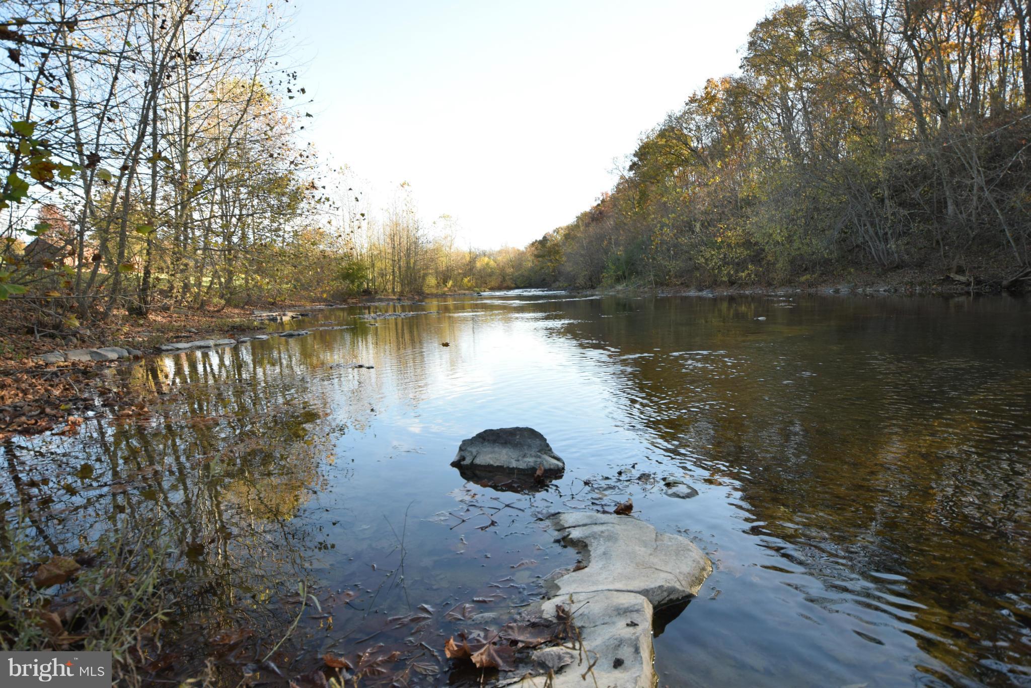 NORTH FORK FARMS - Residential