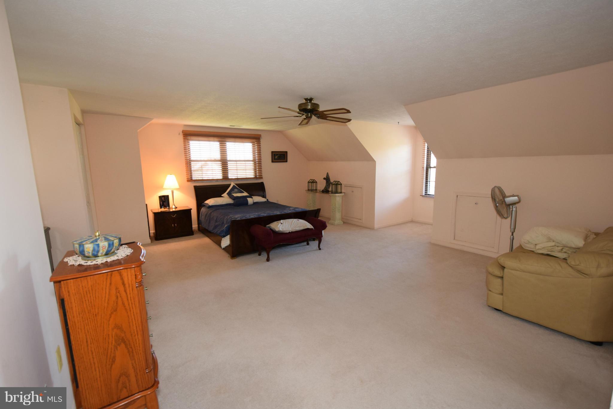 NORTH FORK FARMS - Residential