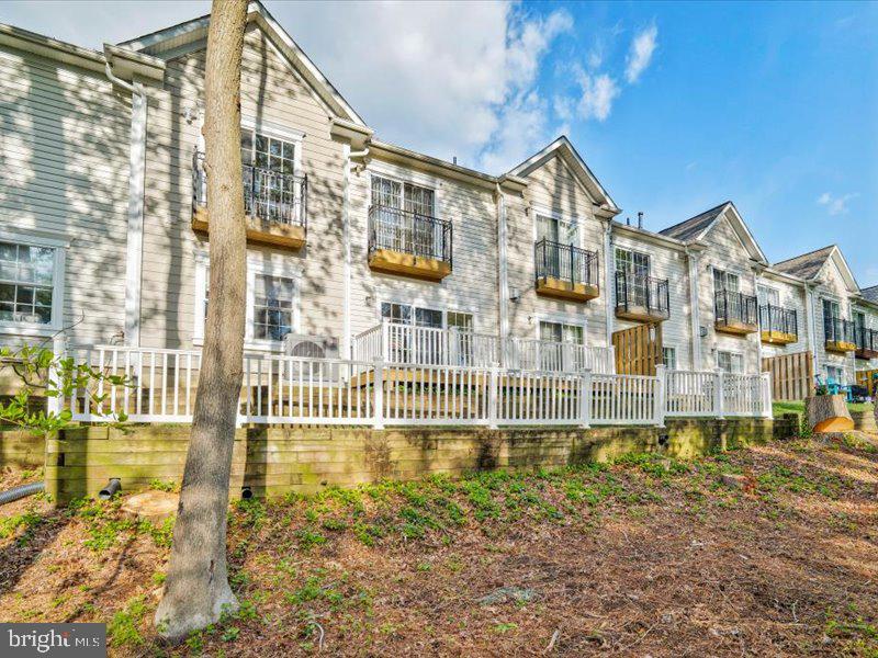 WINDWARD HARBOUR AT SOLOMONS - Residential