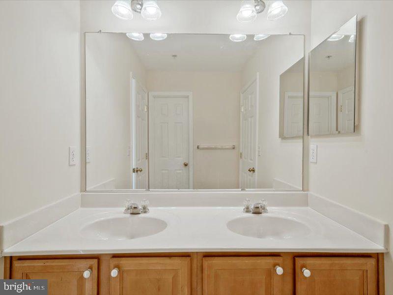 WINDWARD HARBOUR AT SOLOMONS - Residential