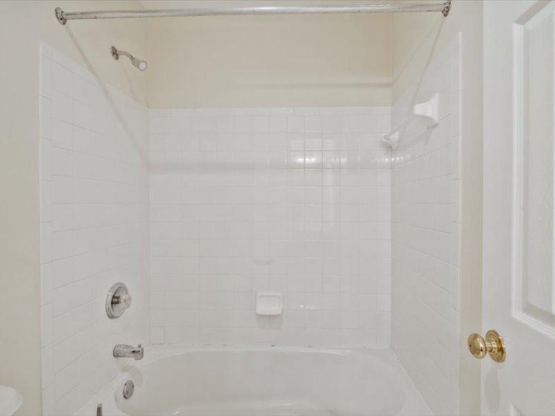 WINDWARD HARBOUR AT SOLOMONS - Residential