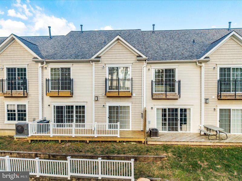 WINDWARD HARBOUR AT SOLOMONS - Residential