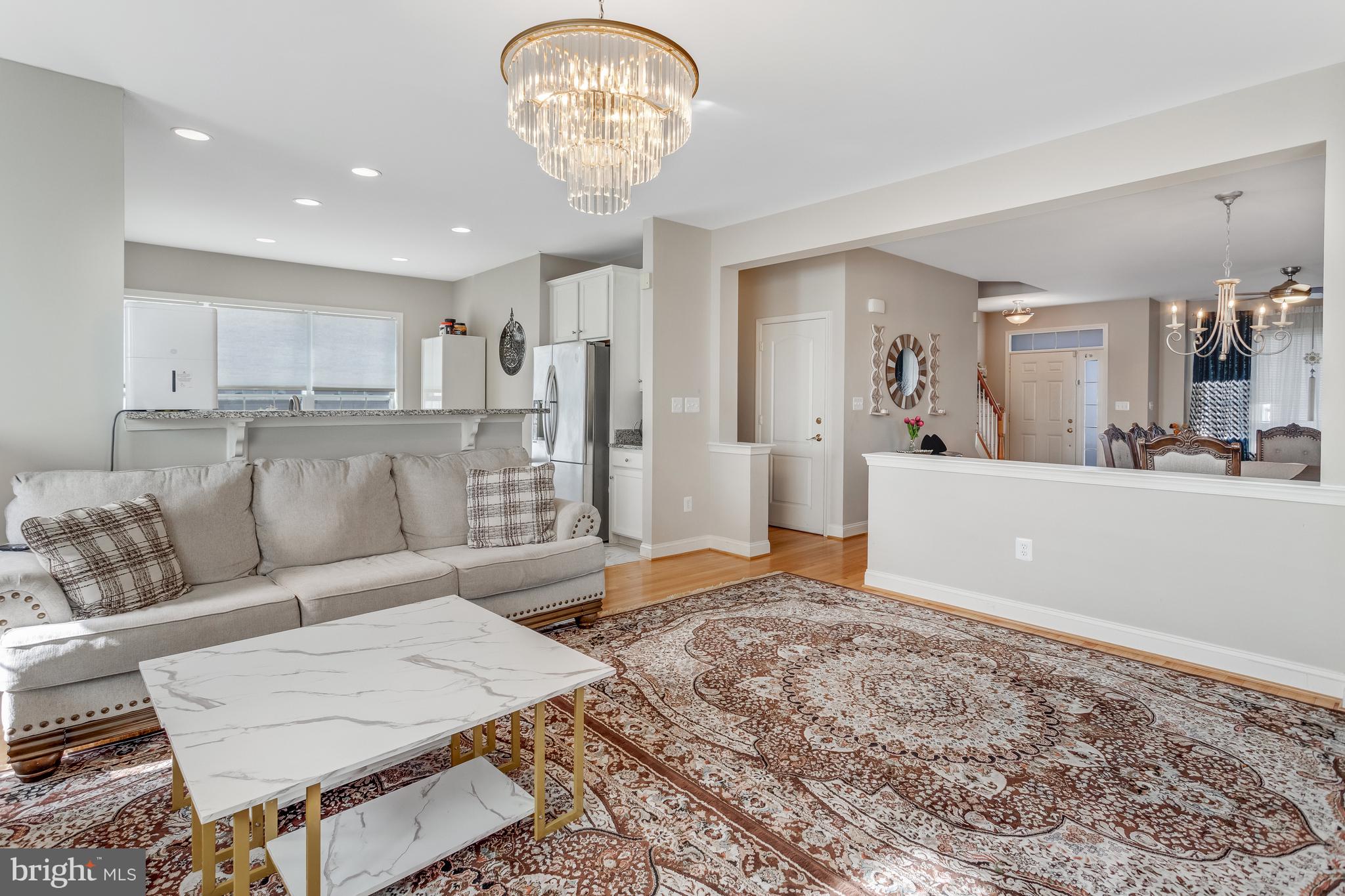 SPYGLASS HILL - Residential