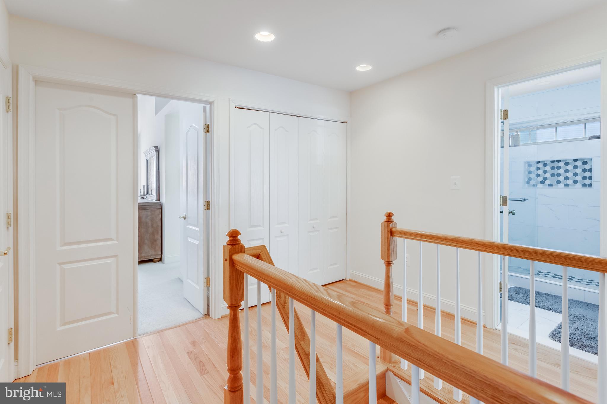 SPYGLASS HILL - Residential