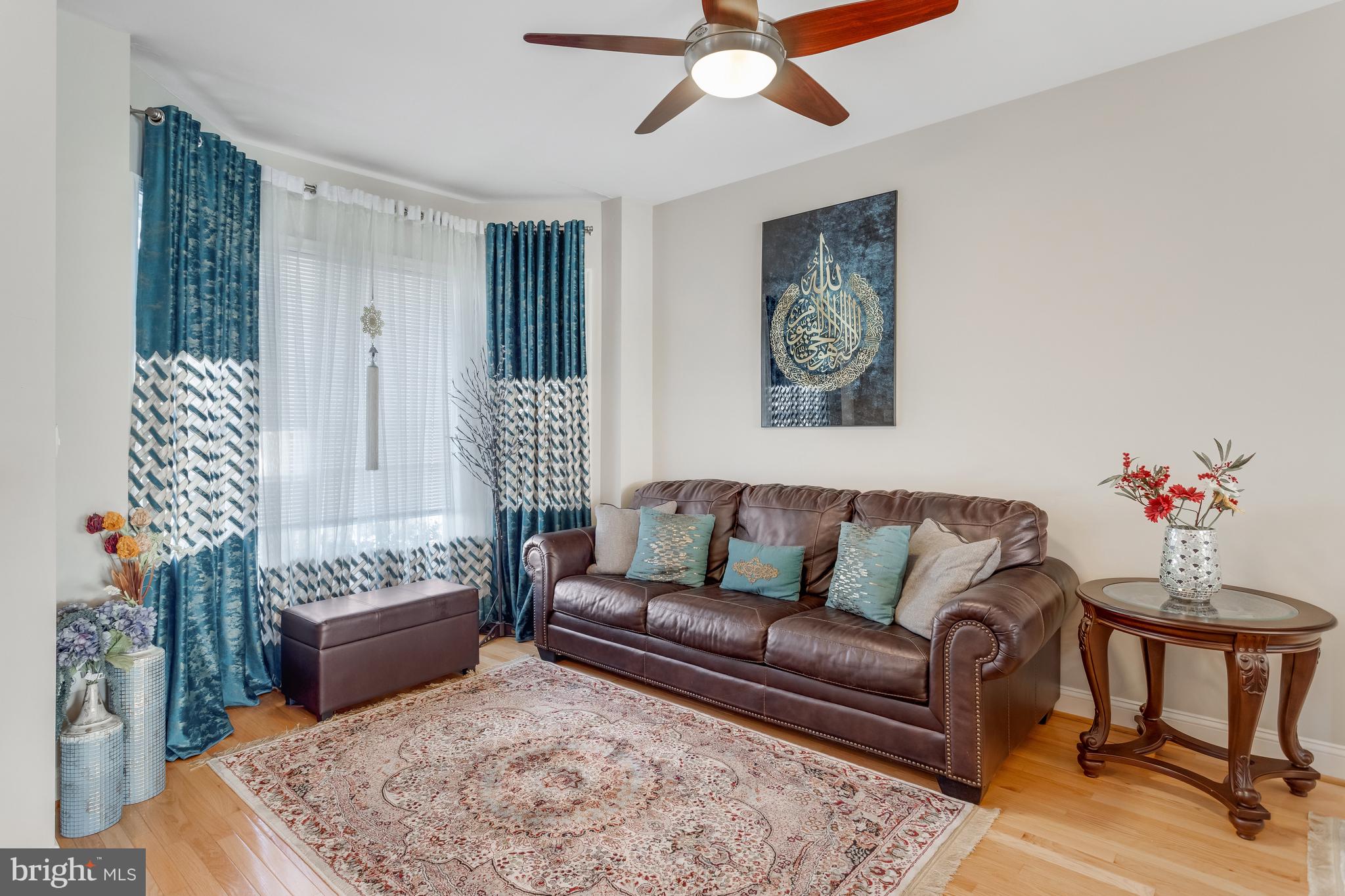 SPYGLASS HILL - Residential