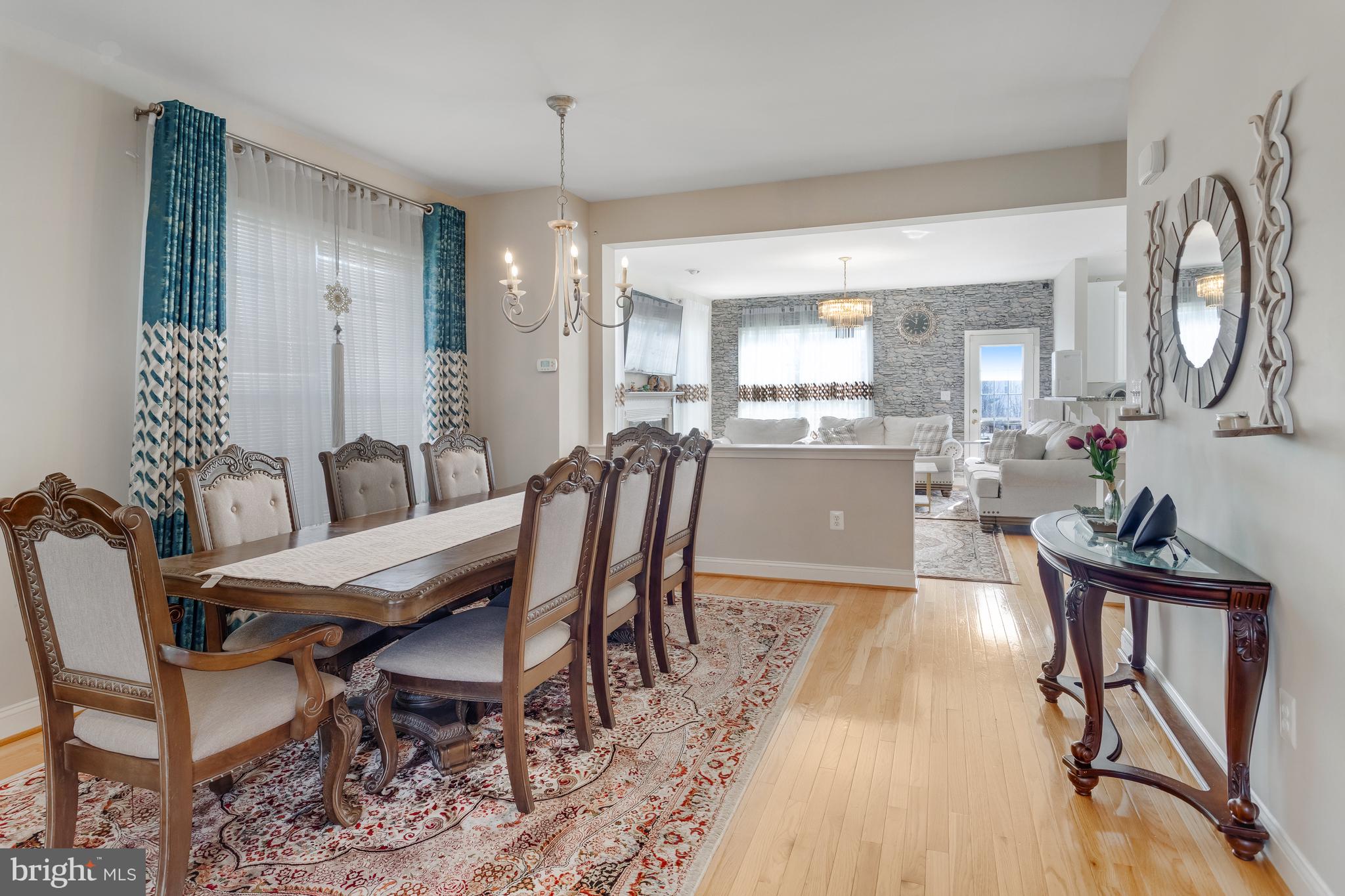 SPYGLASS HILL - Residential