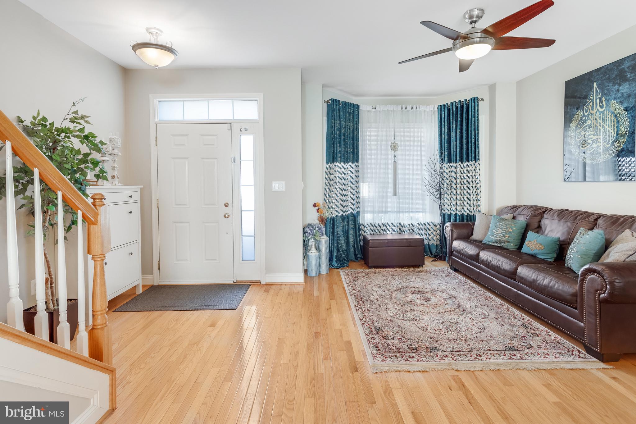 SPYGLASS HILL - Residential