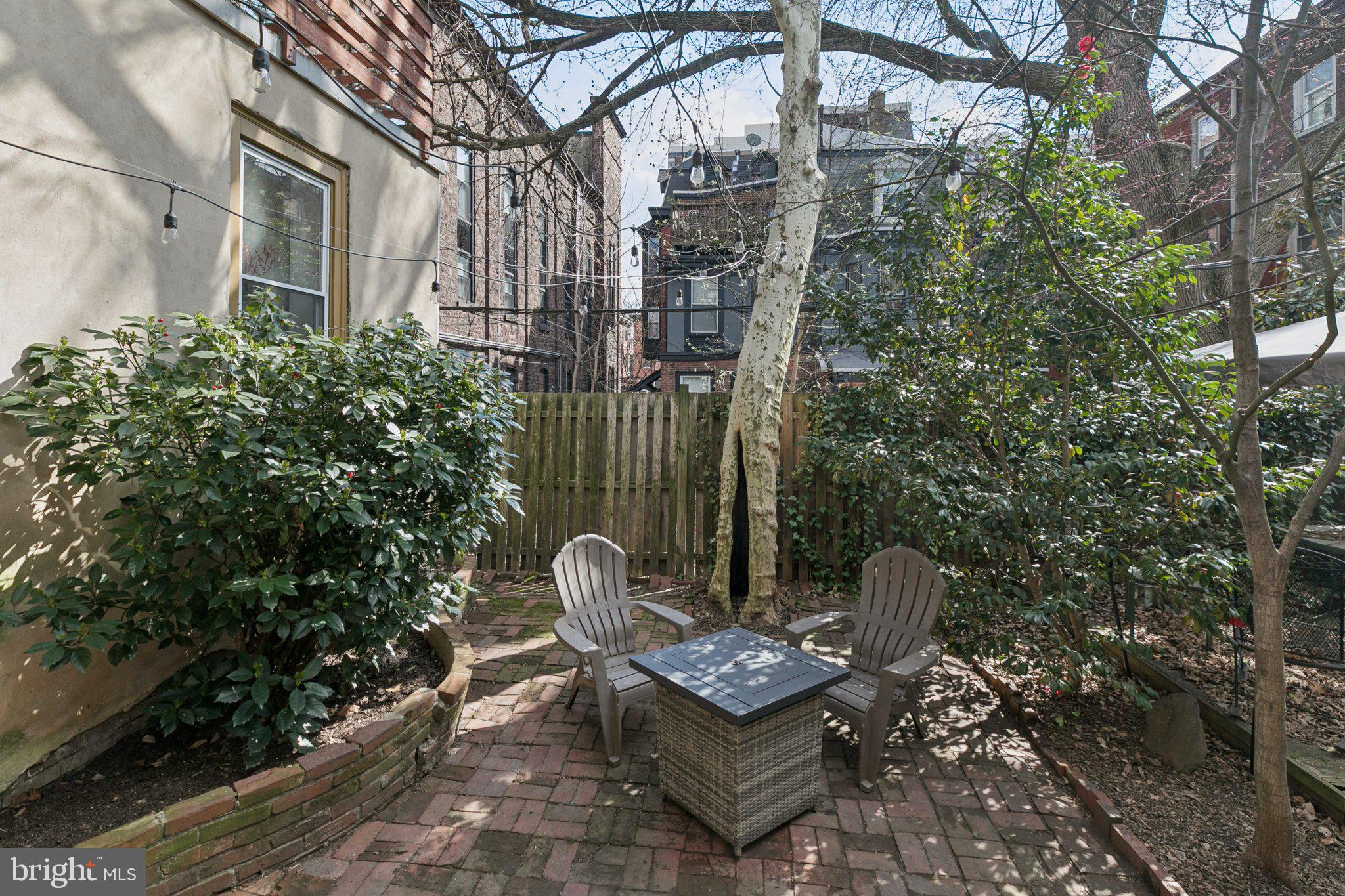 SPRING GARDEN - Residential