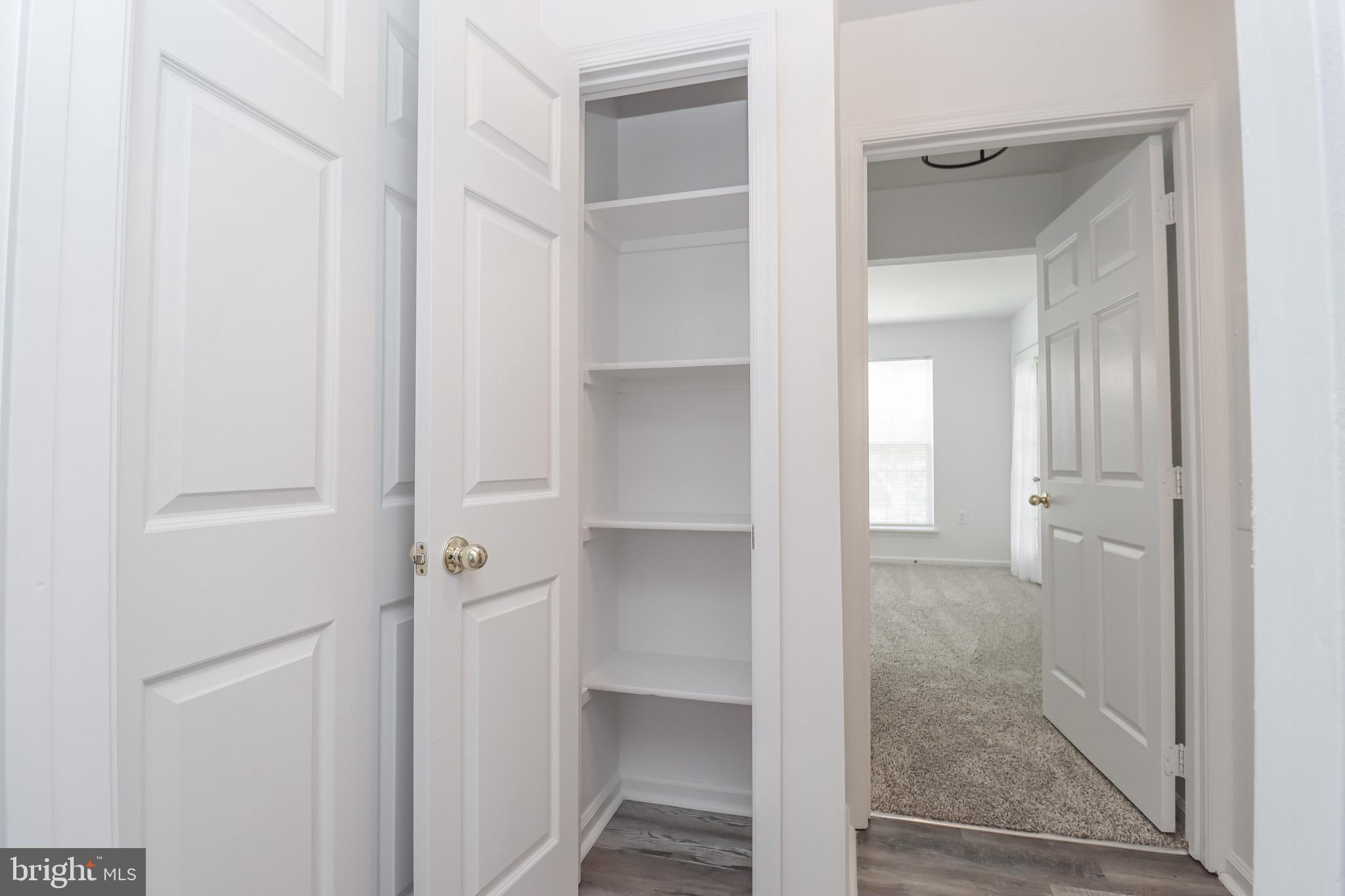 SILVERBROOK FARMS - Residential