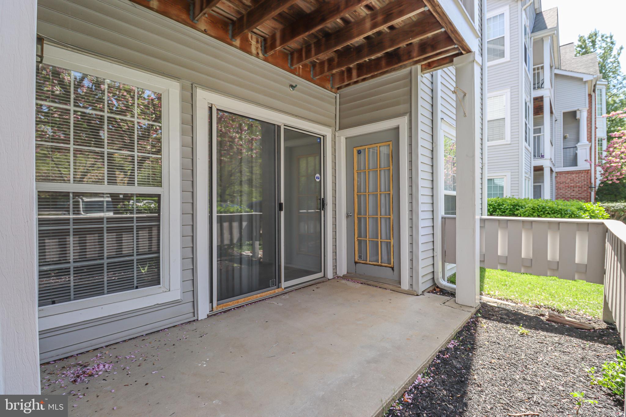 SILVERBROOK FARMS - Residential