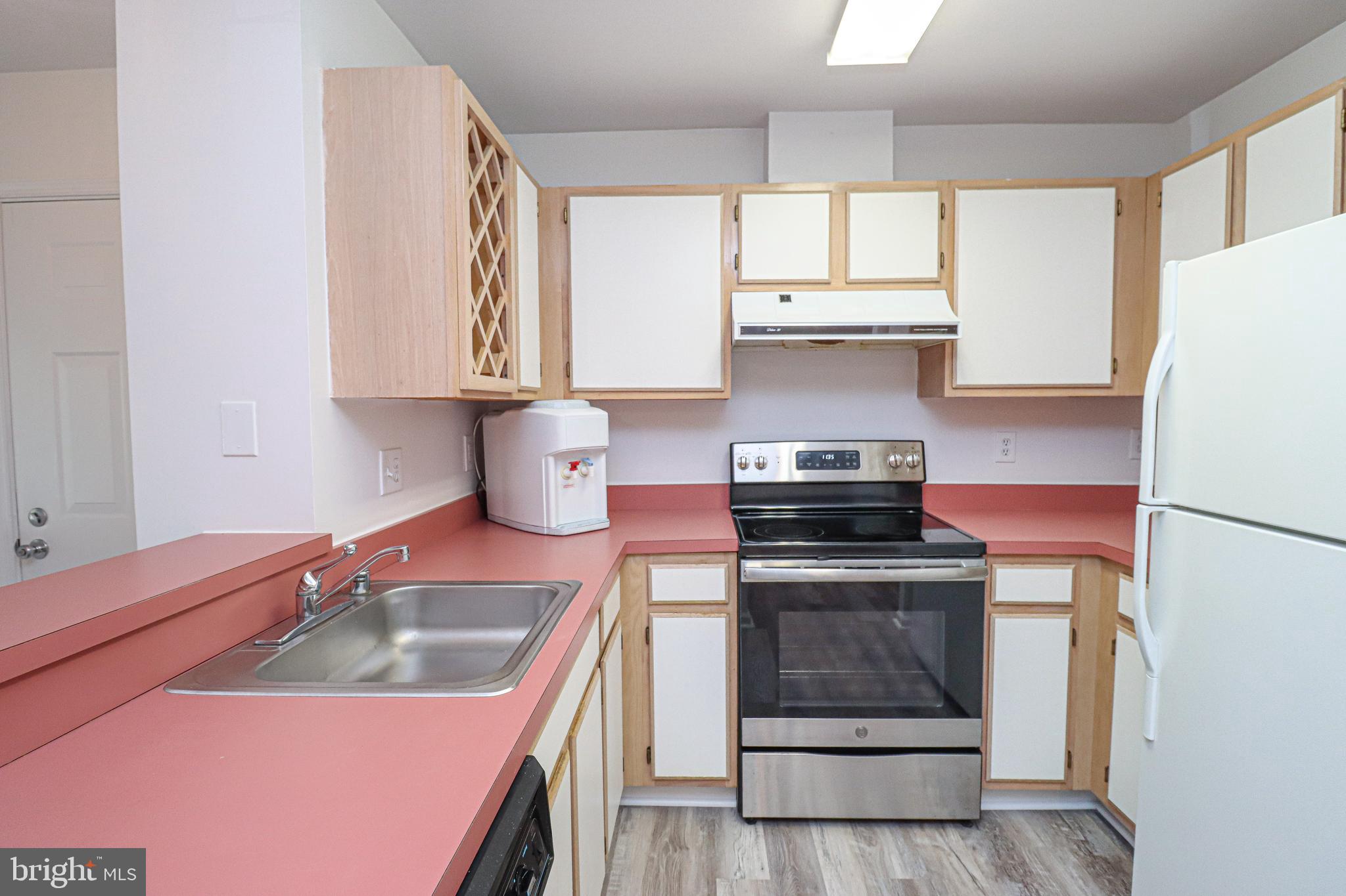 SILVERBROOK FARMS - Residential