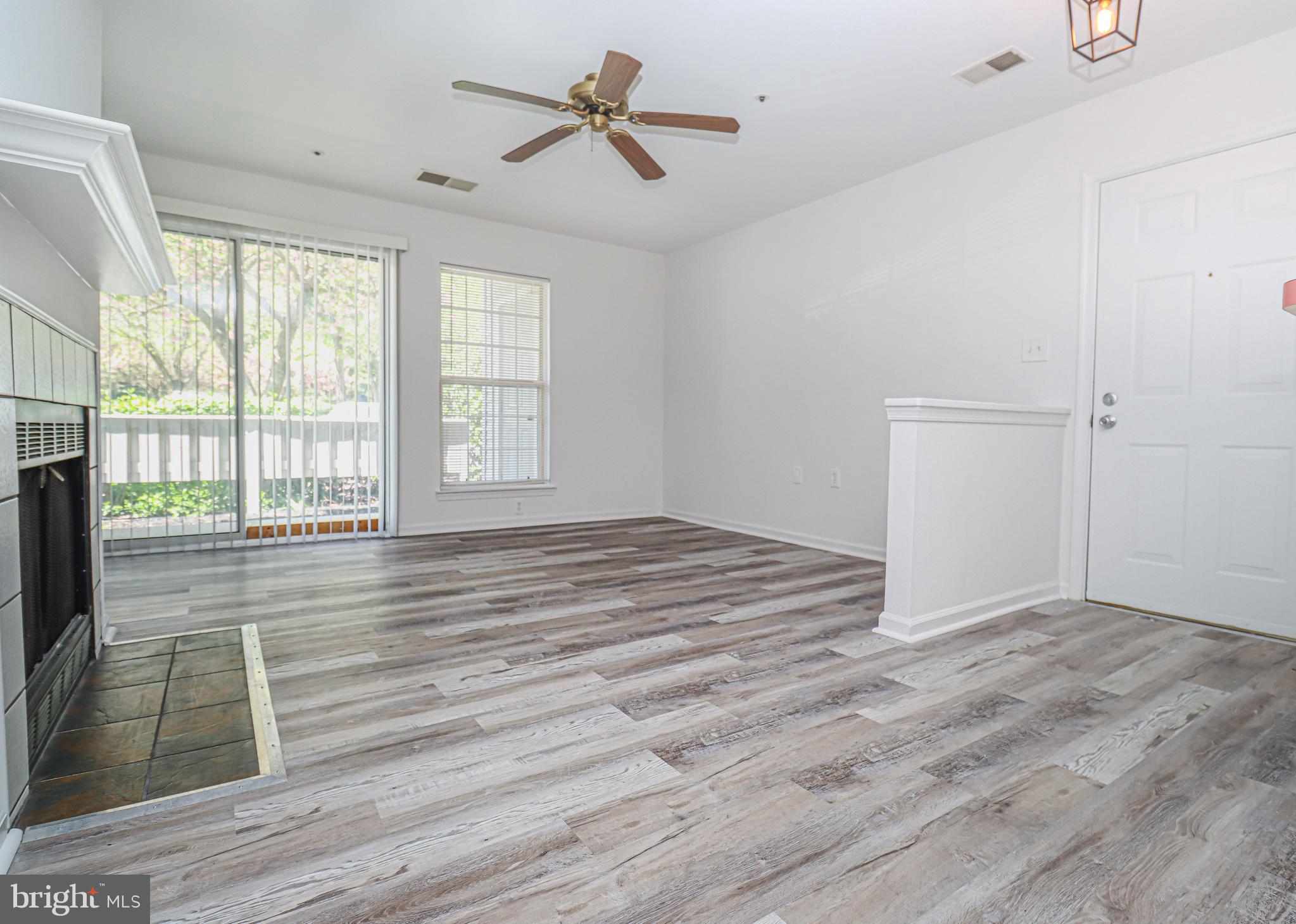 SILVERBROOK FARMS - Residential