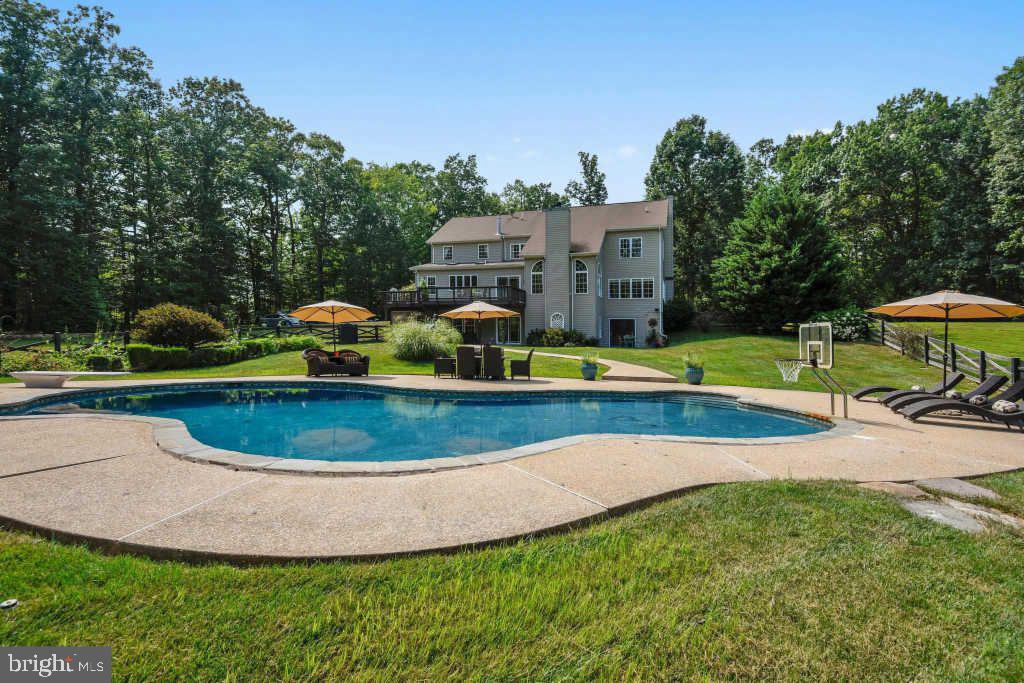 ROLLING RHODES - Residential