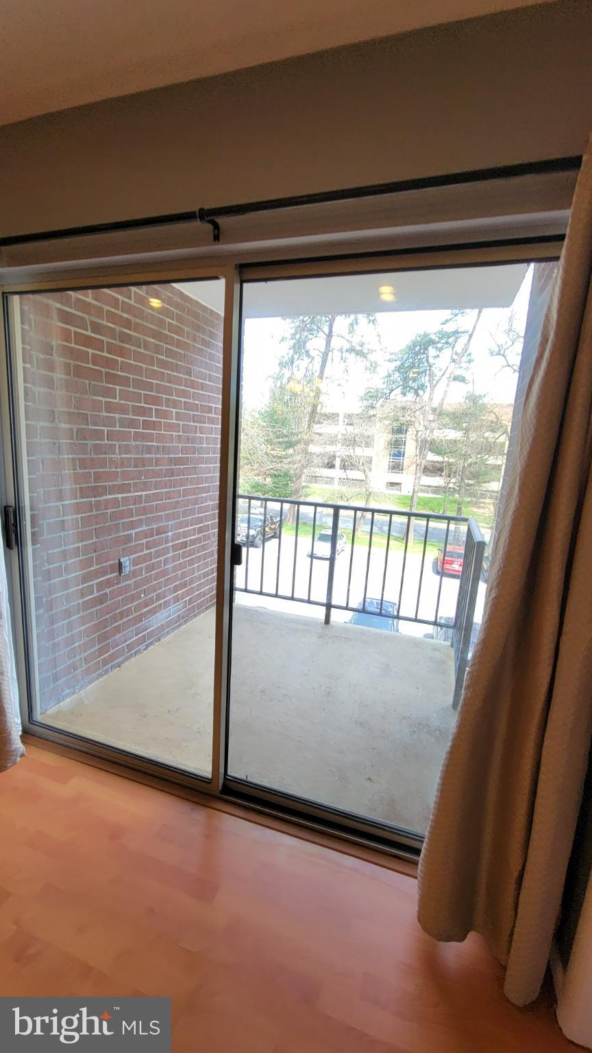 STRATHMEADE SPRINGS - Residential