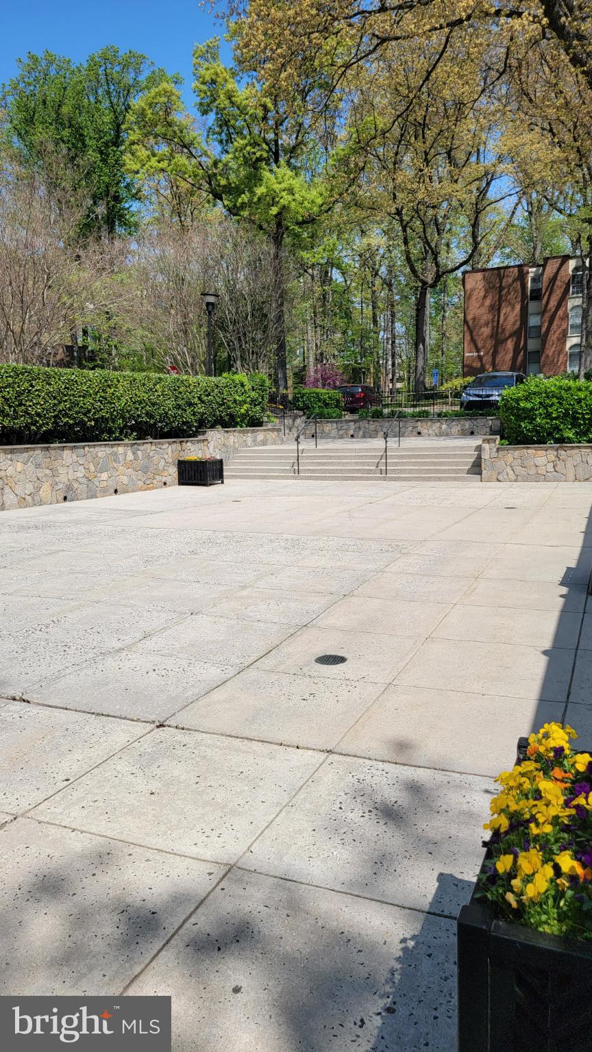 STRATHMEADE SPRINGS - Residential