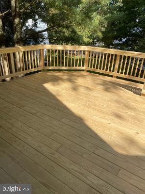 LAKE RIDGE - SPRINGWOODS - Residential