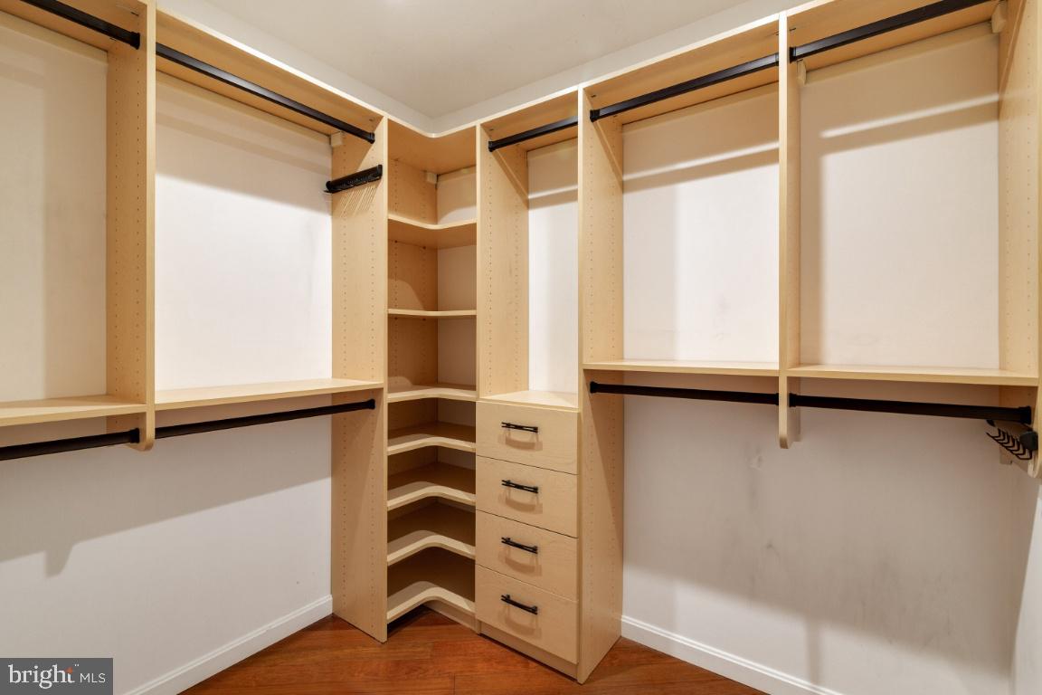 LAKE RIDGE - SPRINGWOODS - Residential