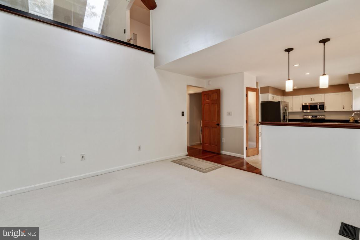 LAKE RIDGE - SPRINGWOODS - Residential