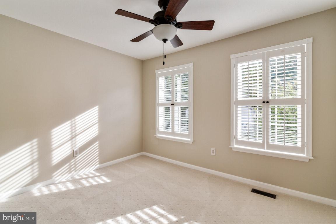 LAKE RIDGE - SPRINGWOODS - Residential