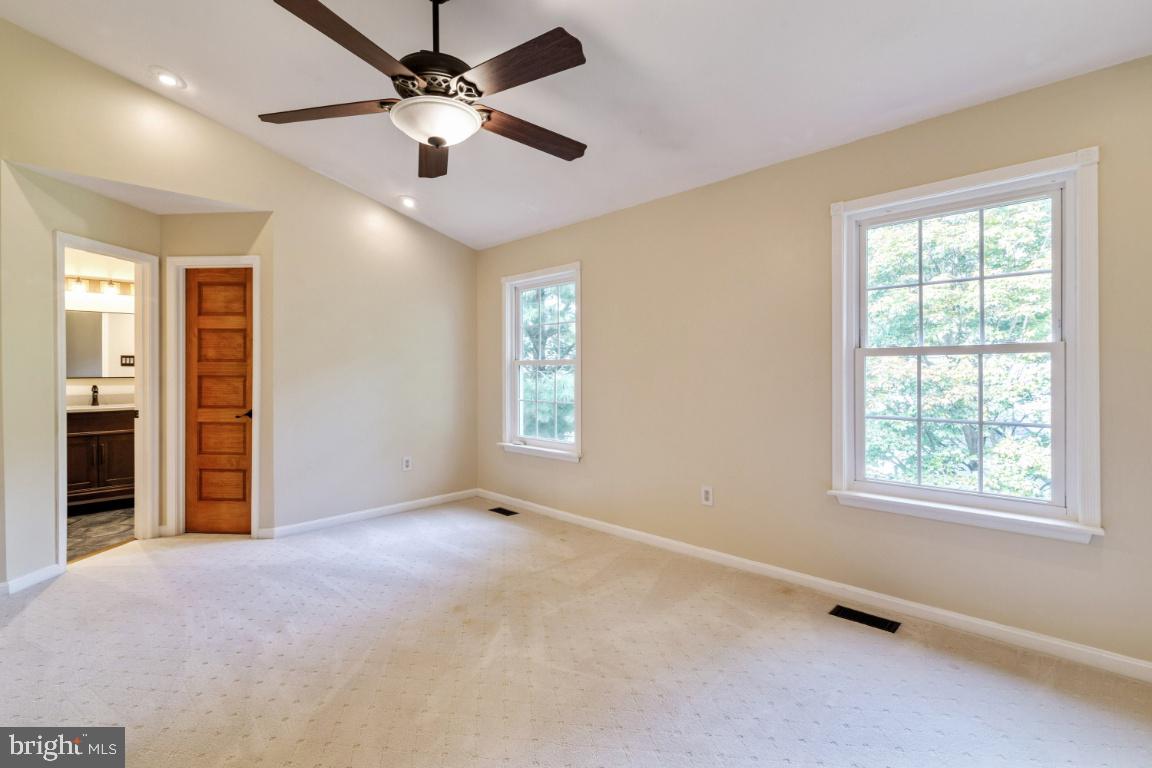 LAKE RIDGE - SPRINGWOODS - Residential