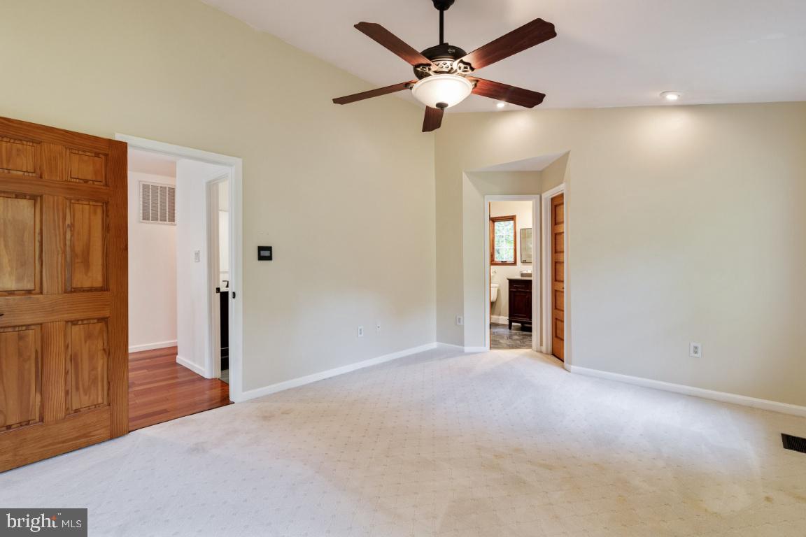 LAKE RIDGE - SPRINGWOODS - Residential