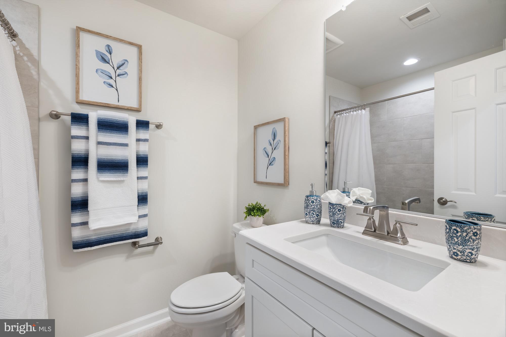 MANTUA - Residential