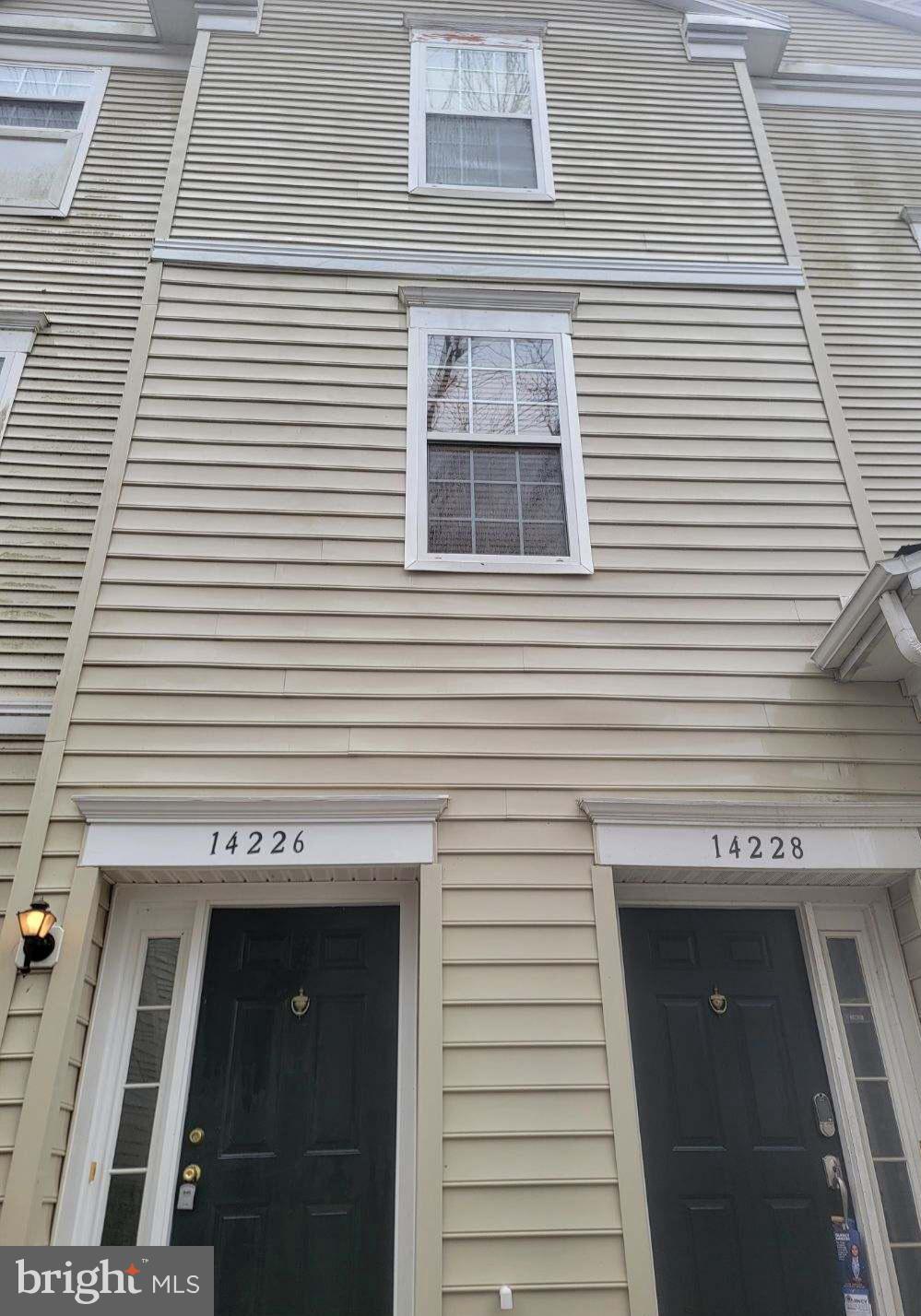 HAMPSHIRE HALL CONDO - Residential