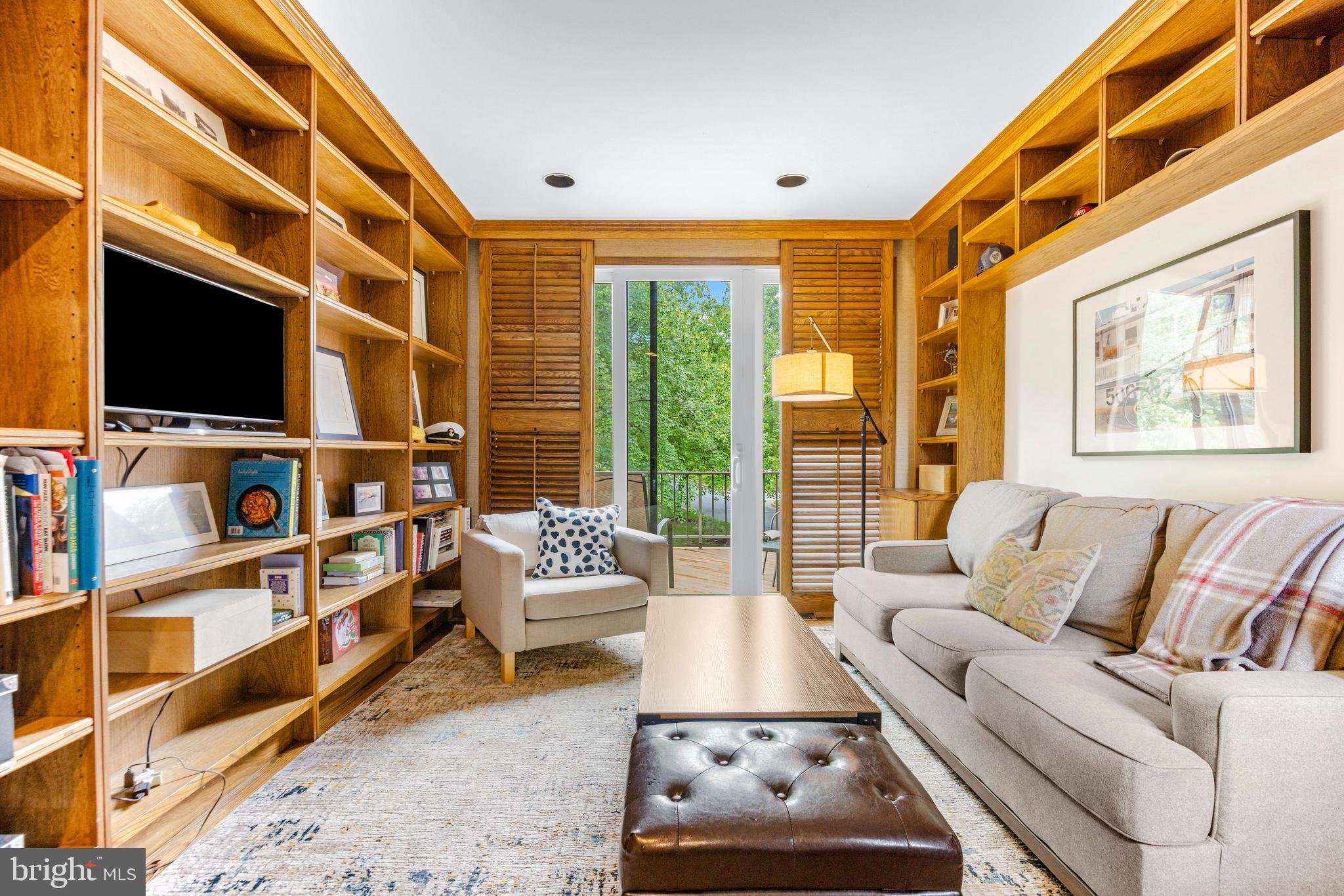 RUXTON CROSSING TOWNHSE - Residential