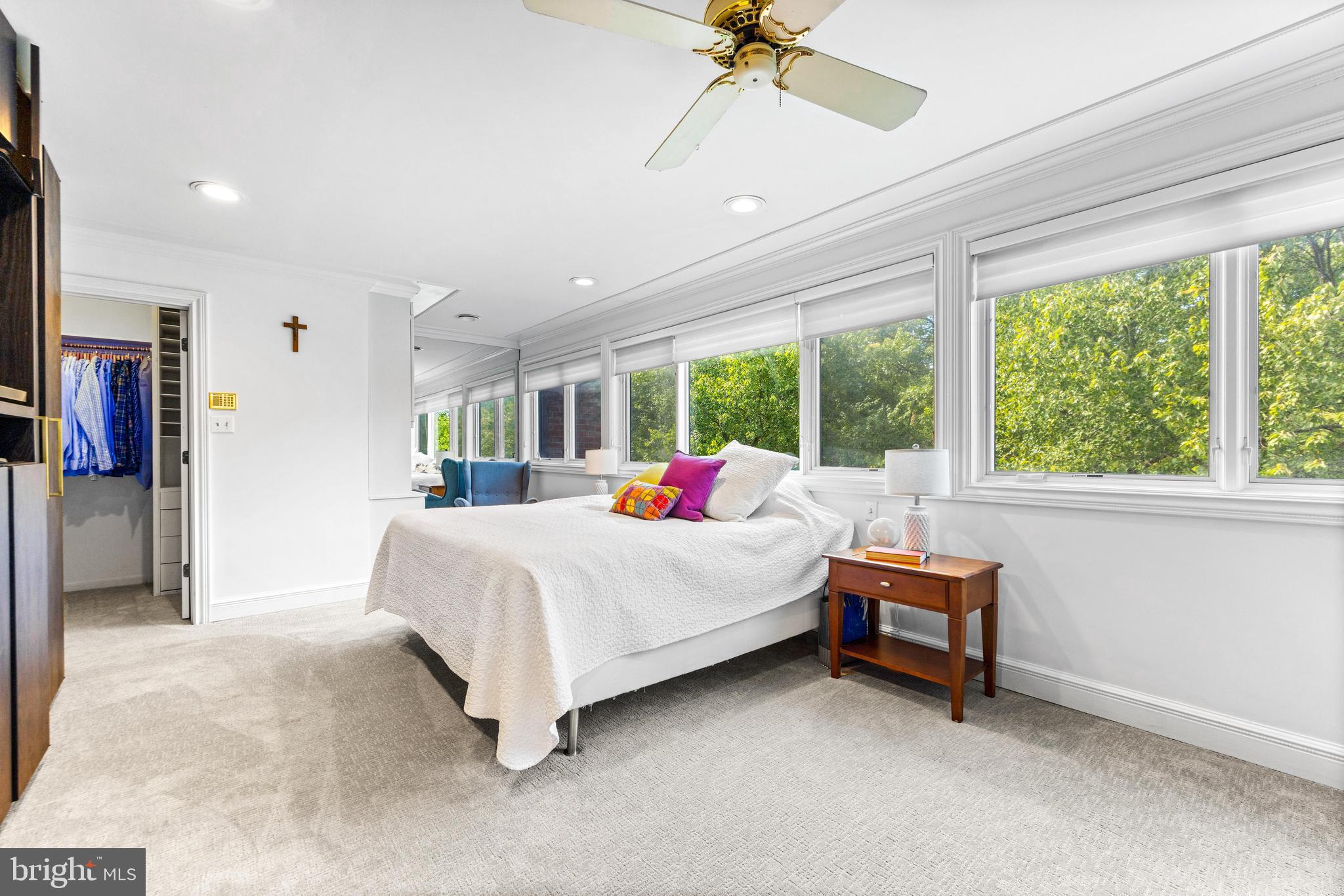 RUXTON CROSSING TOWNHSE - Residential