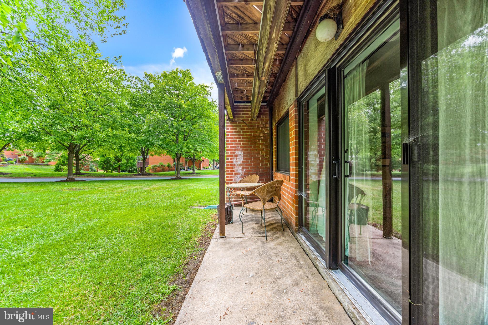 RUXTON CROSSING TOWNHSE - Residential