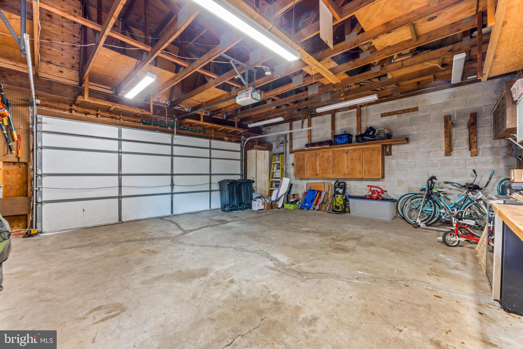 RUXTON CROSSING TOWNHSE - Residential