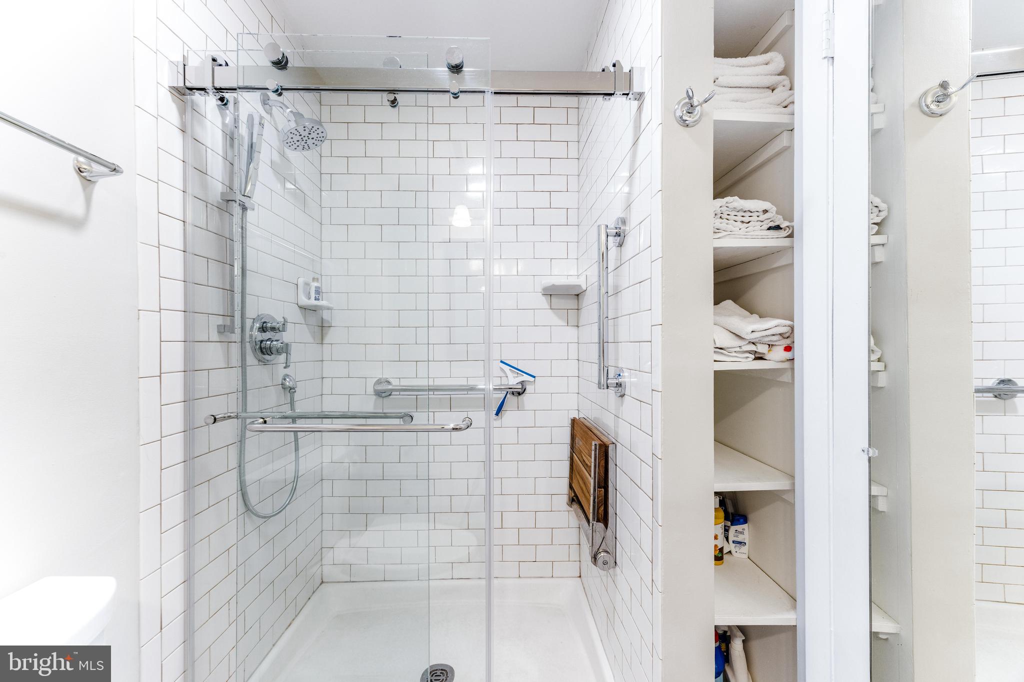 RUXTON CROSSING TOWNHSE - Residential