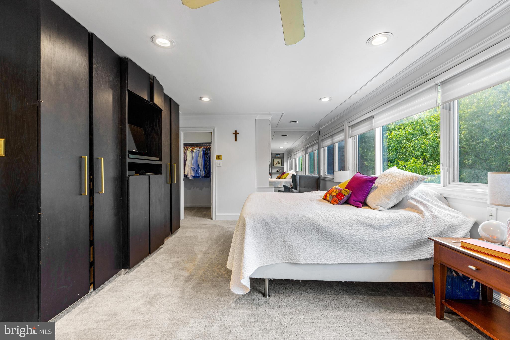 RUXTON CROSSING TOWNHSE - Residential