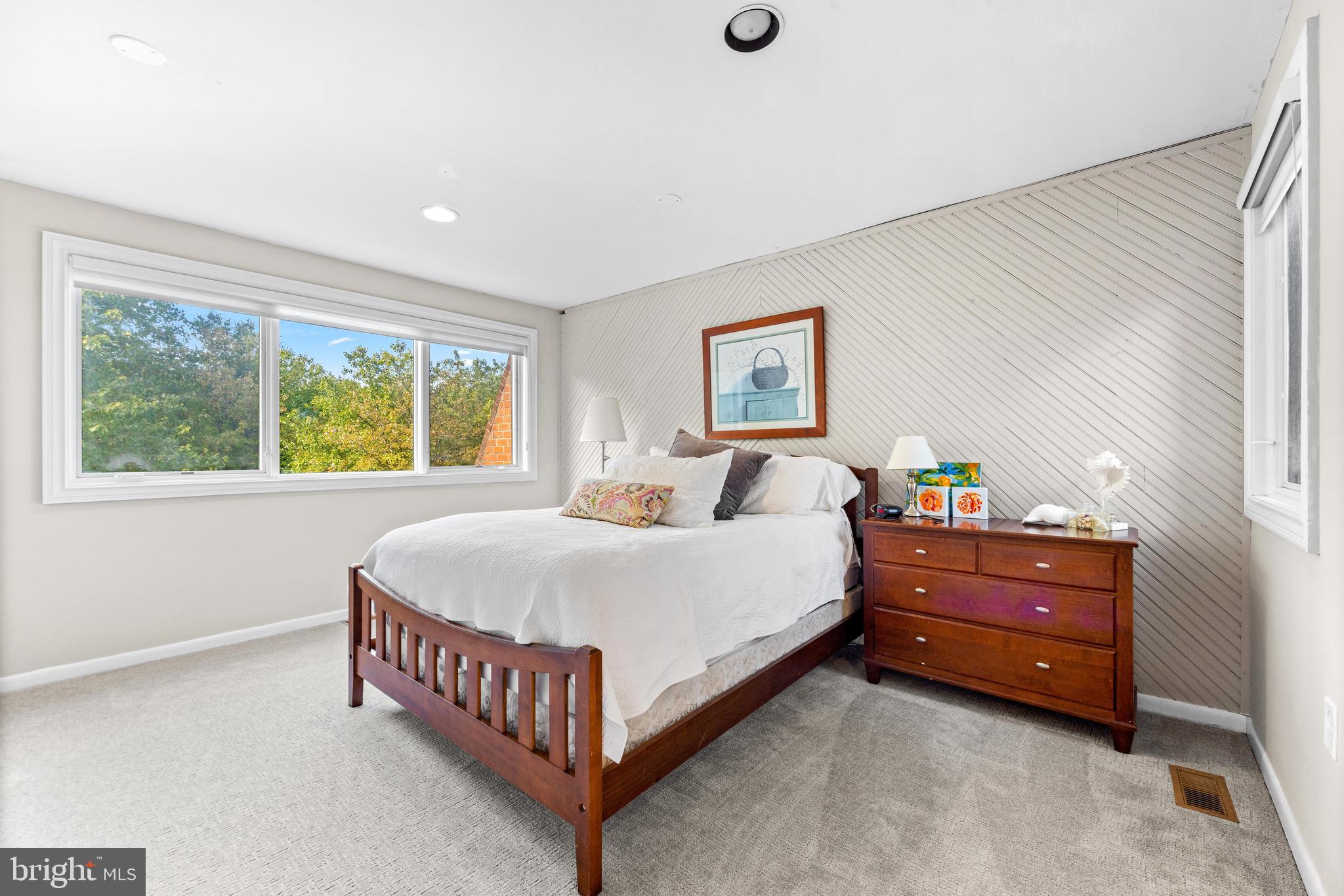 RUXTON CROSSING TOWNHSE - Residential