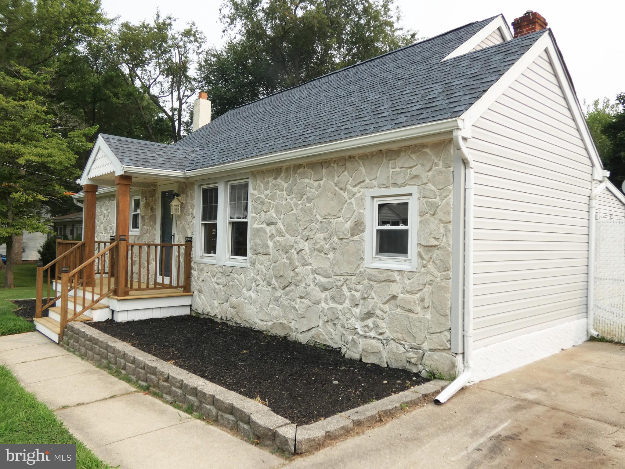 122 HIGHLAND AVENUE