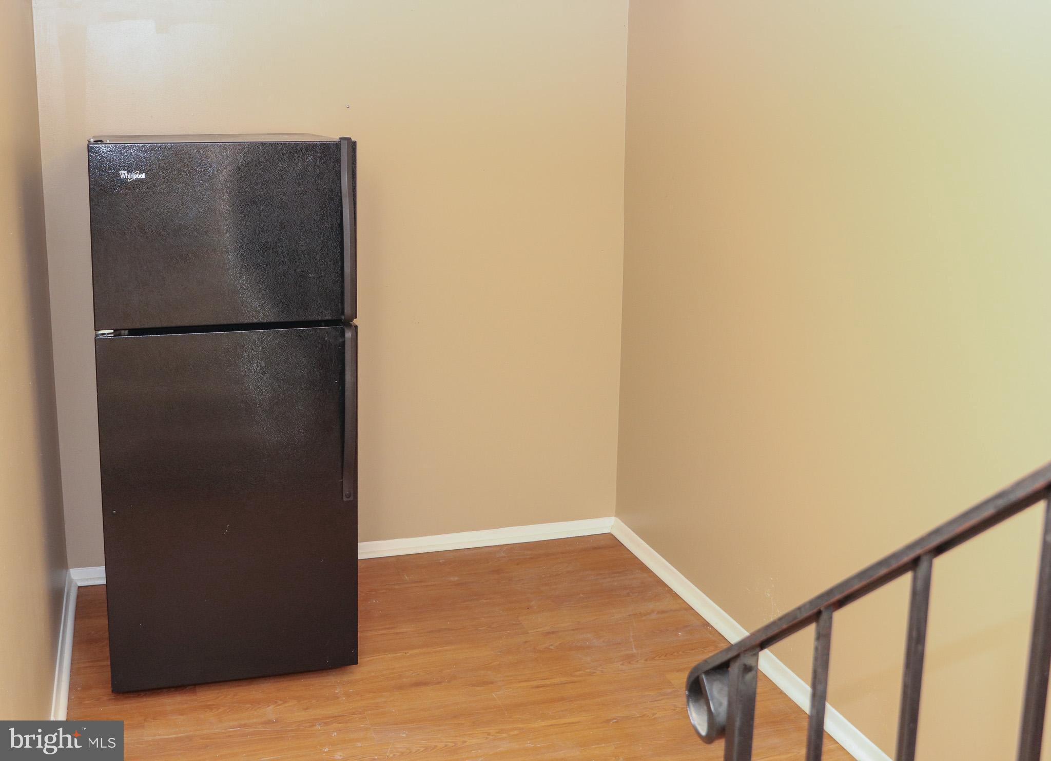 VILLAGE OAKS - Residential