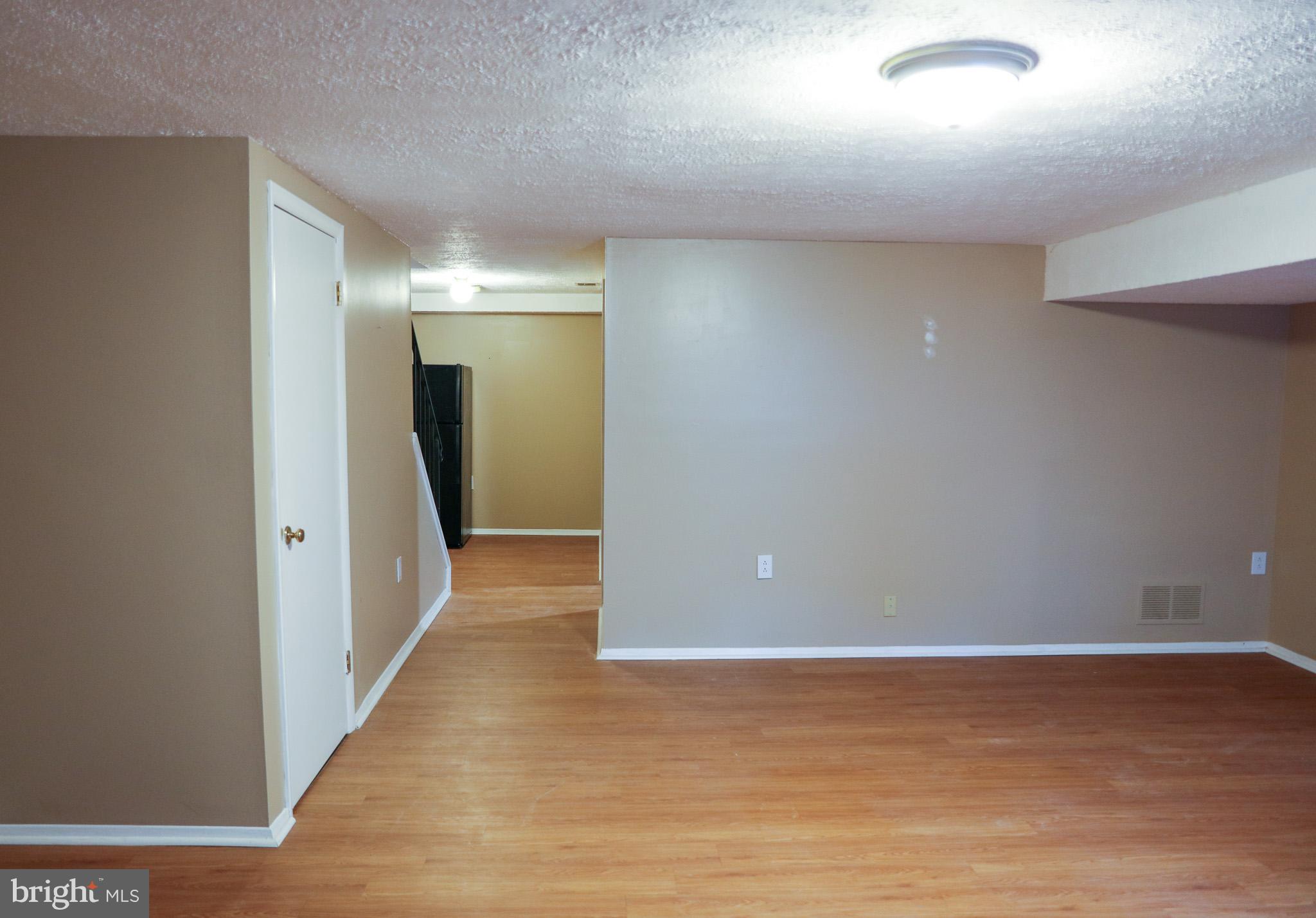 VILLAGE OAKS - Residential